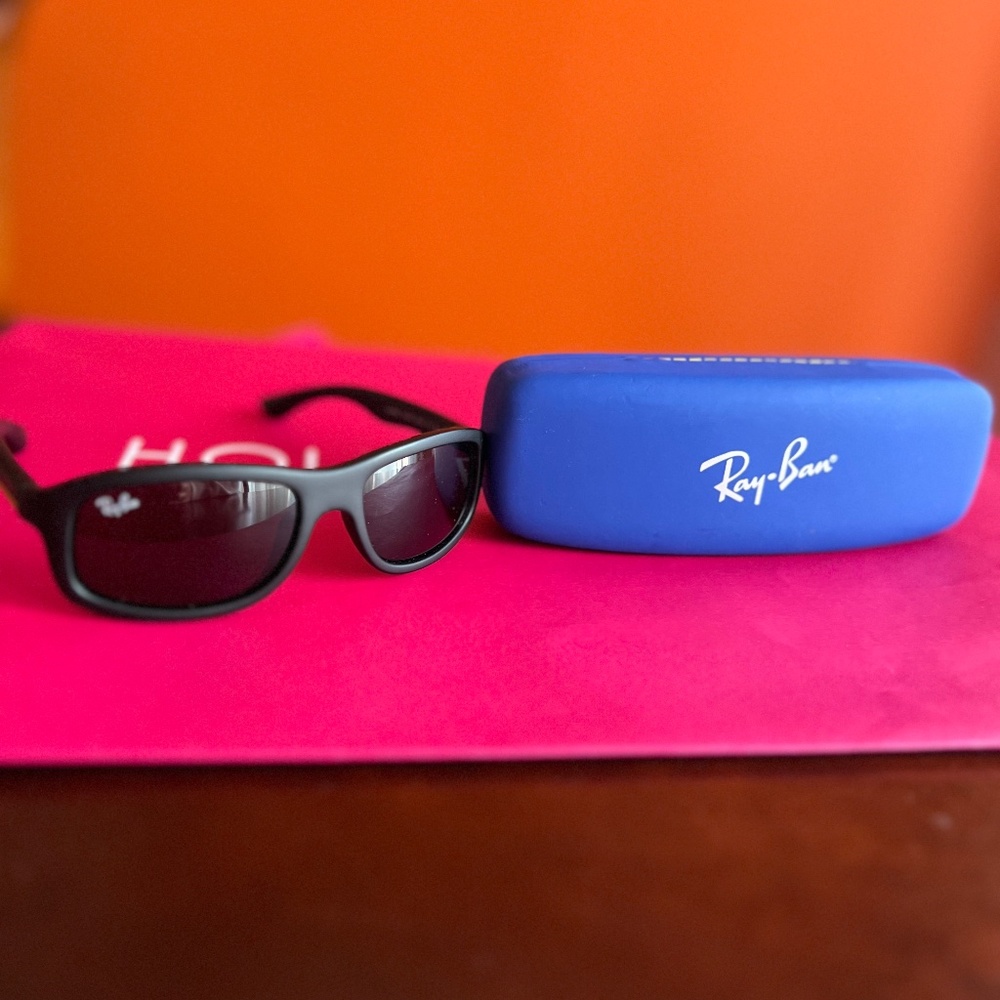 Ray-Ban Jr. sunglasses
